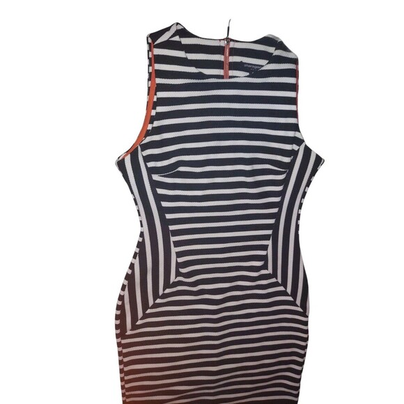 Sharagano Women's Sheath Dress Sleeveless, Black & White Striped Bodycon Size 4 - Picture 5 of 7